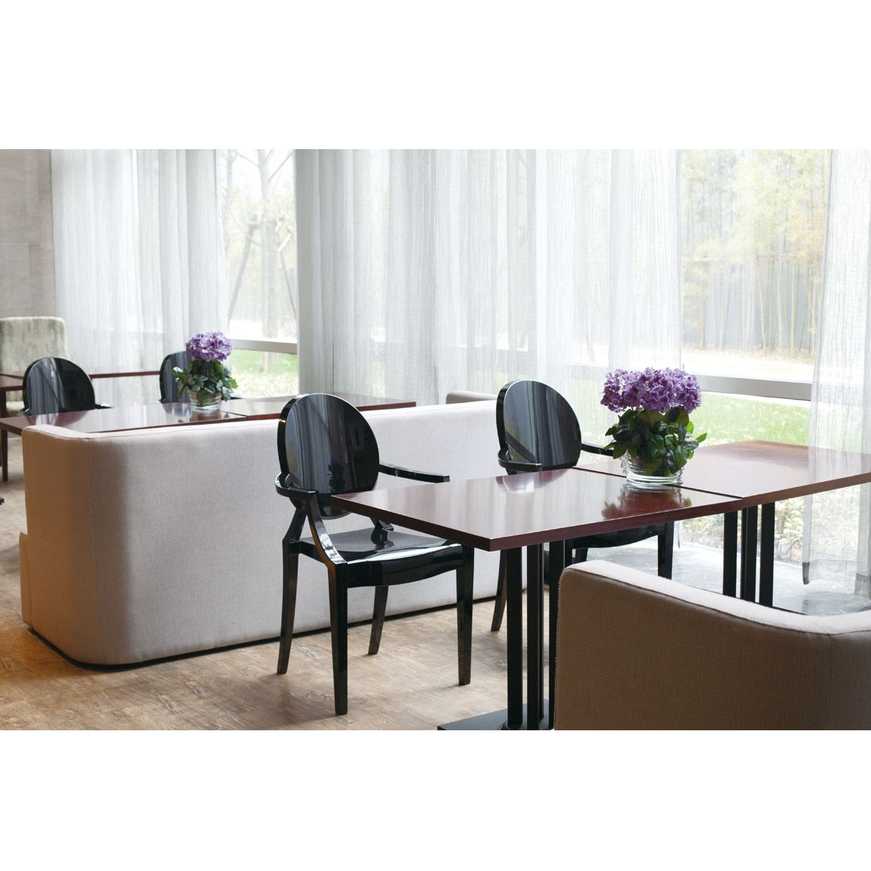 Kartell - Louis Ghost Chair - Scossa