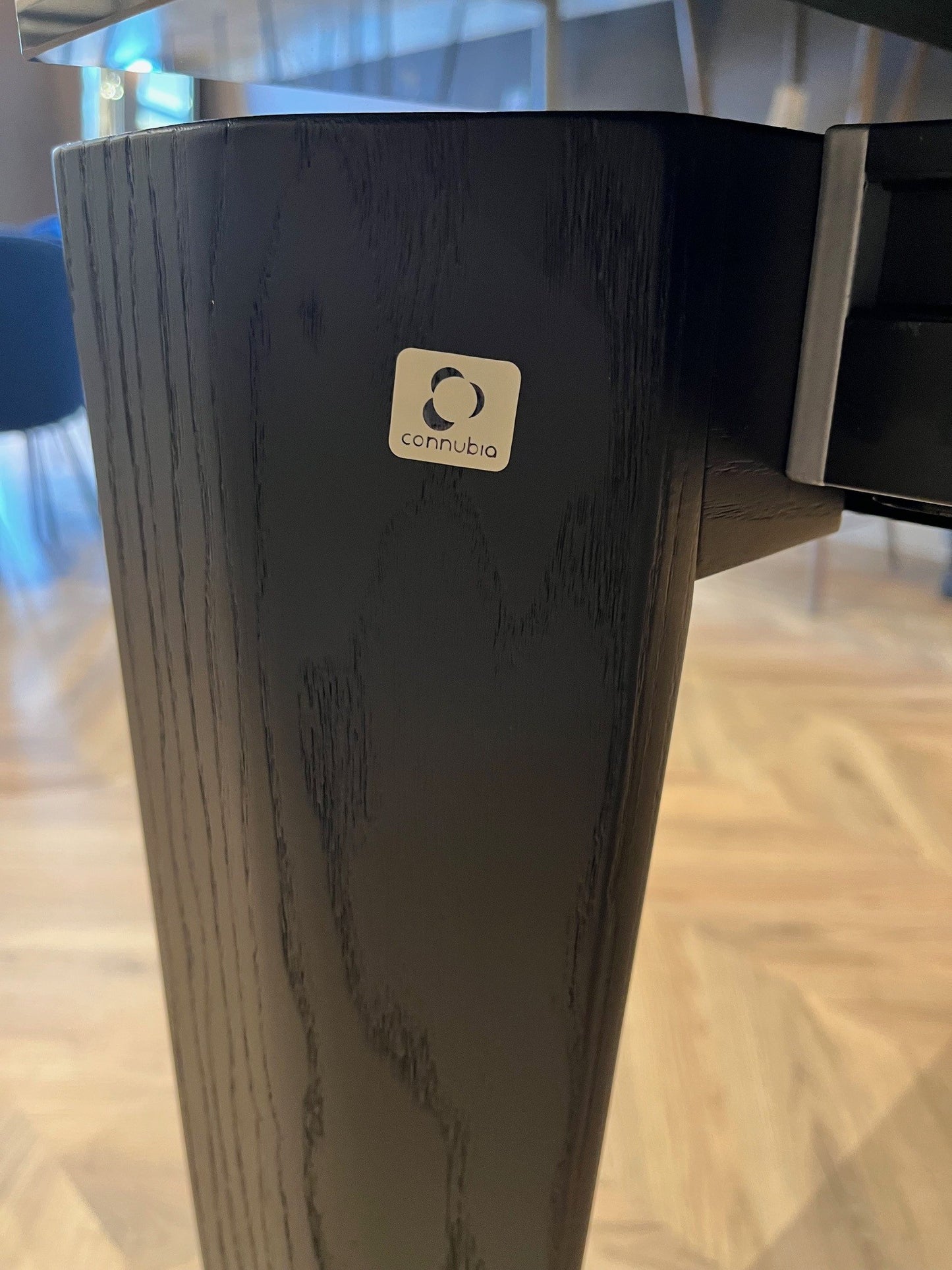 Connubia - Band dining table 160cm extending - Clearance - Scossa