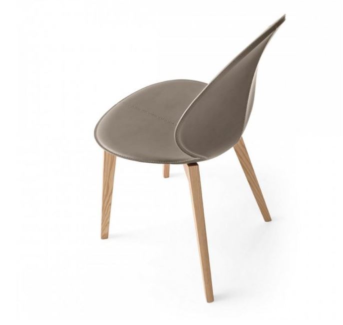 Calligaris - Basil Leather Wood Legs Chair