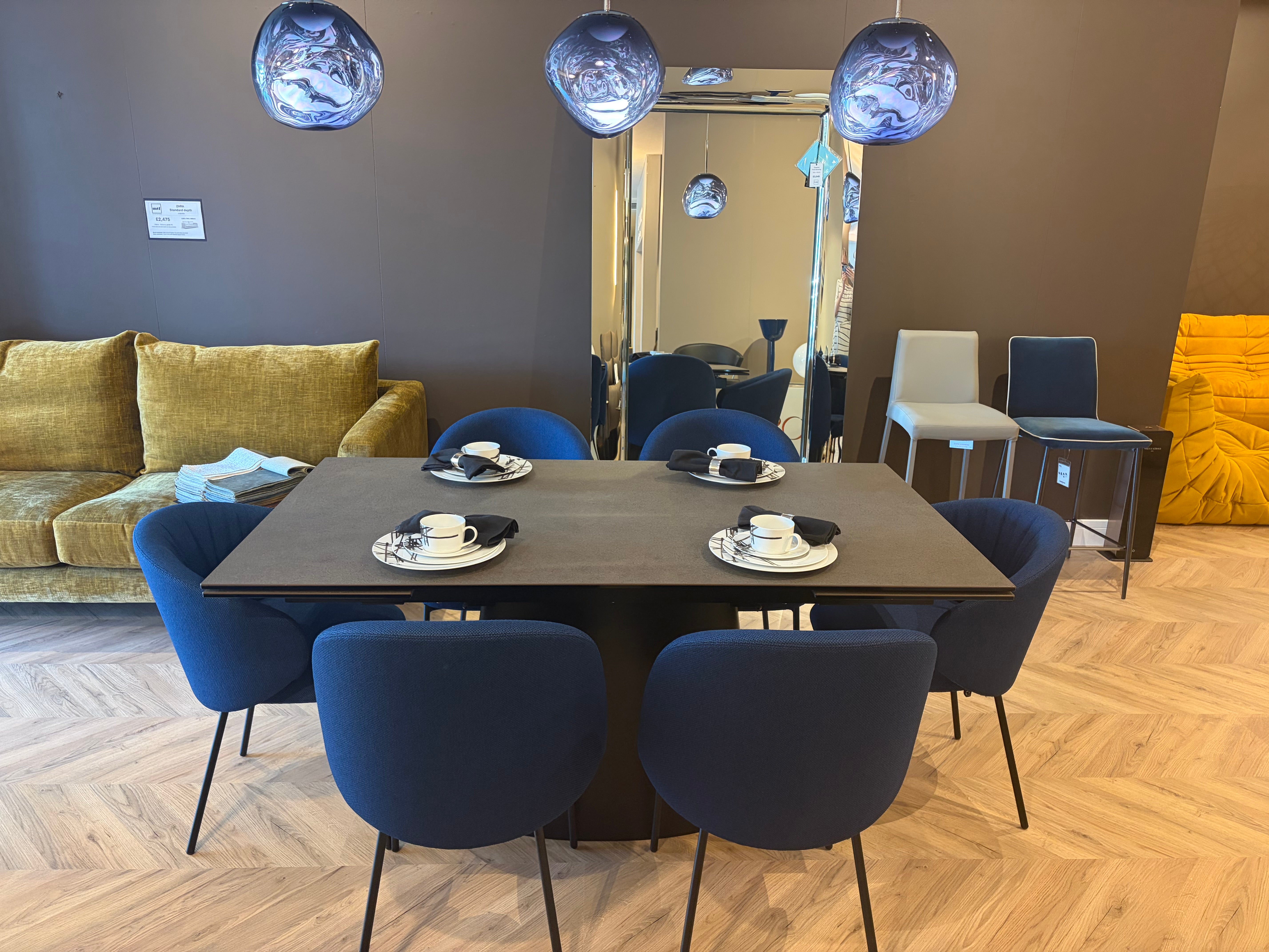 Connubia - Ellisse ceramic dining table (Clearance)