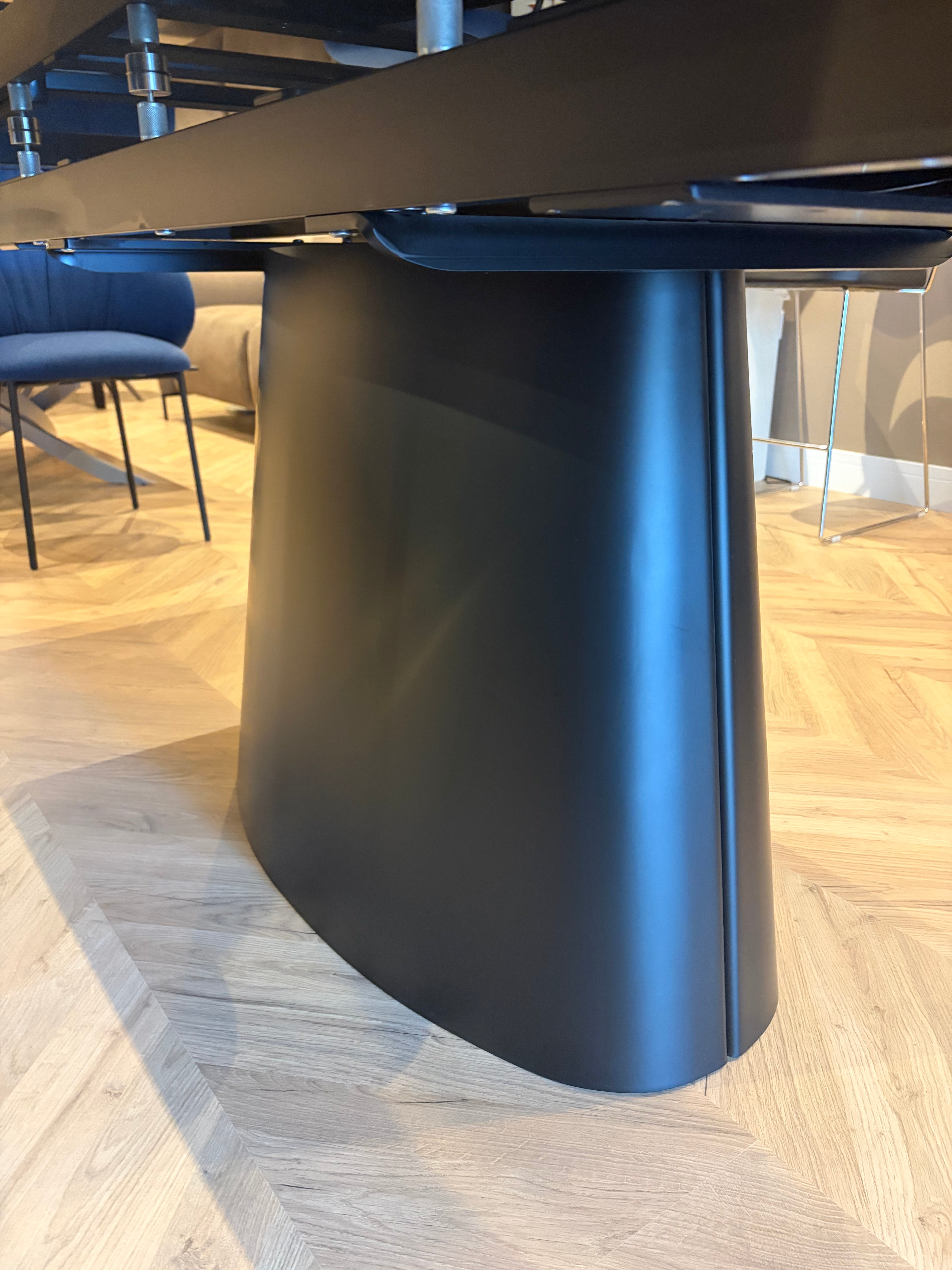 Connubia - Ellisse ceramic dining table (Clearance)