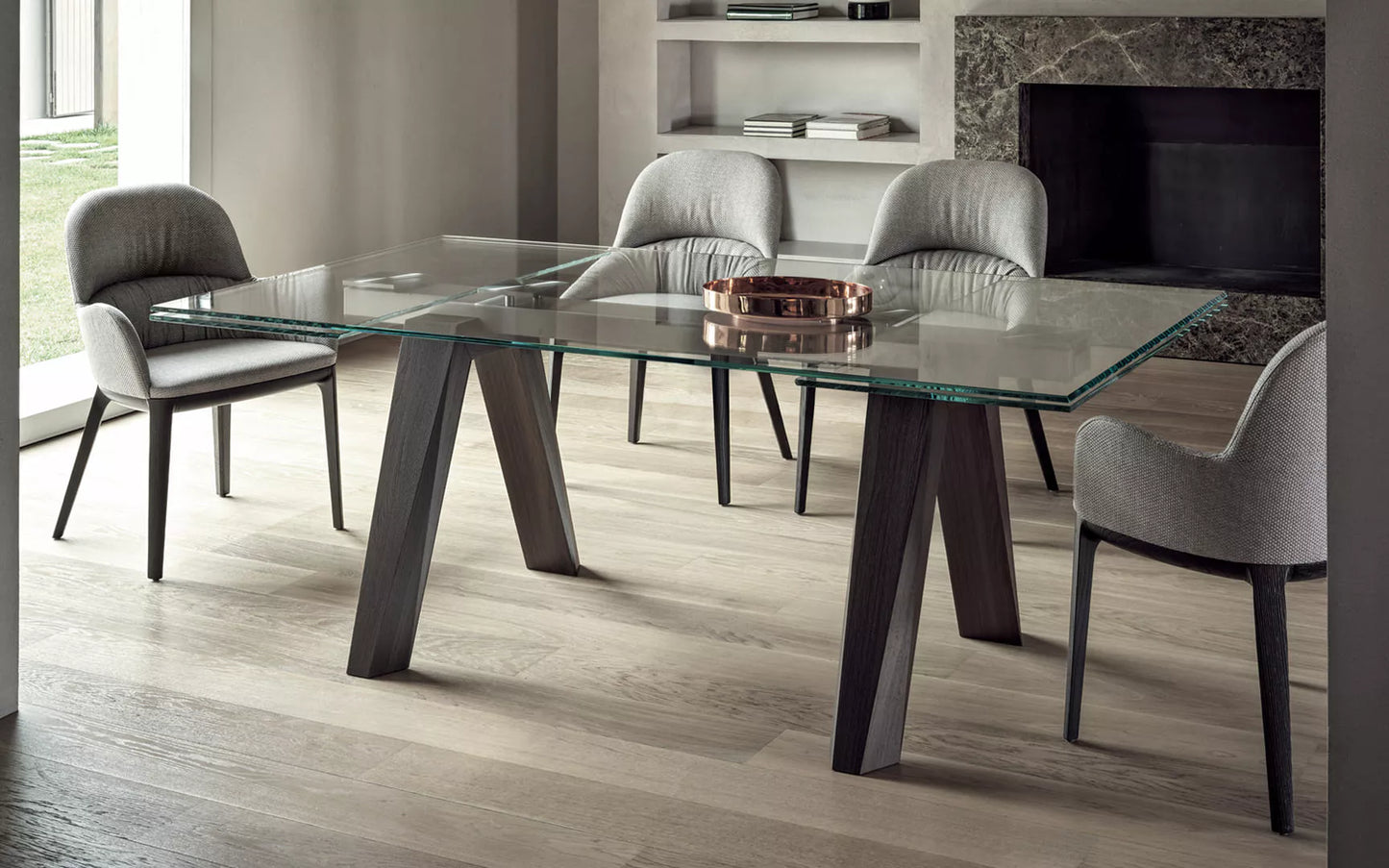 Bontempi Casa – Queen Dining Chair - Solid wood legs