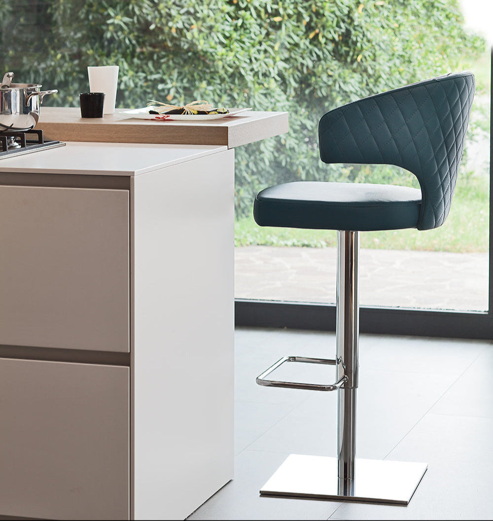 Peressini Casa - Wing gas adjustable stool