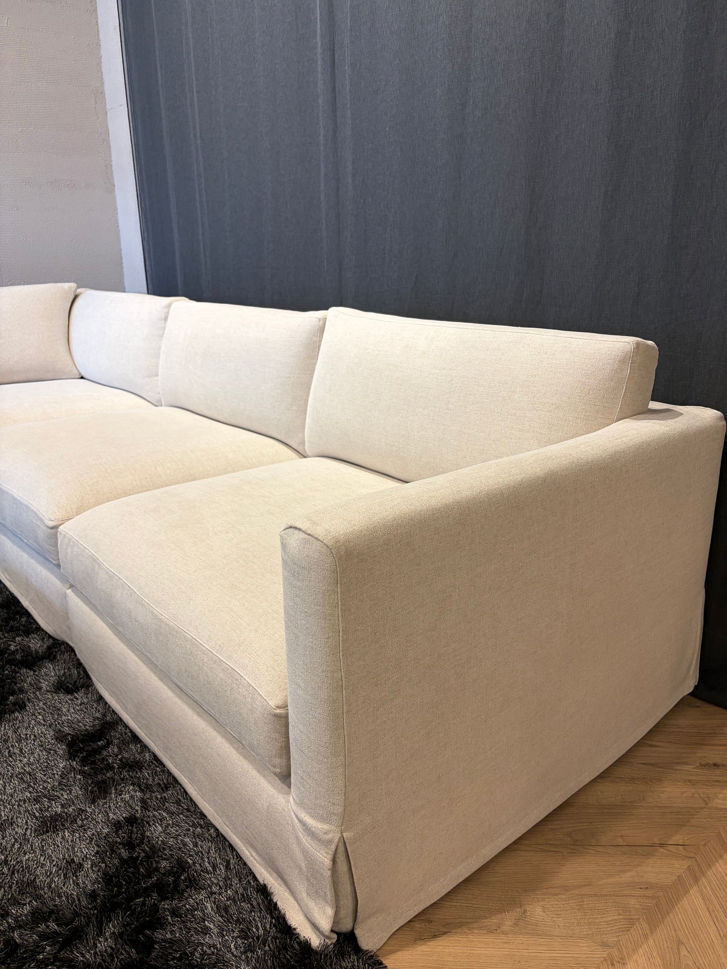 Contempo - Modular corner sofa with pouf (Clearance)