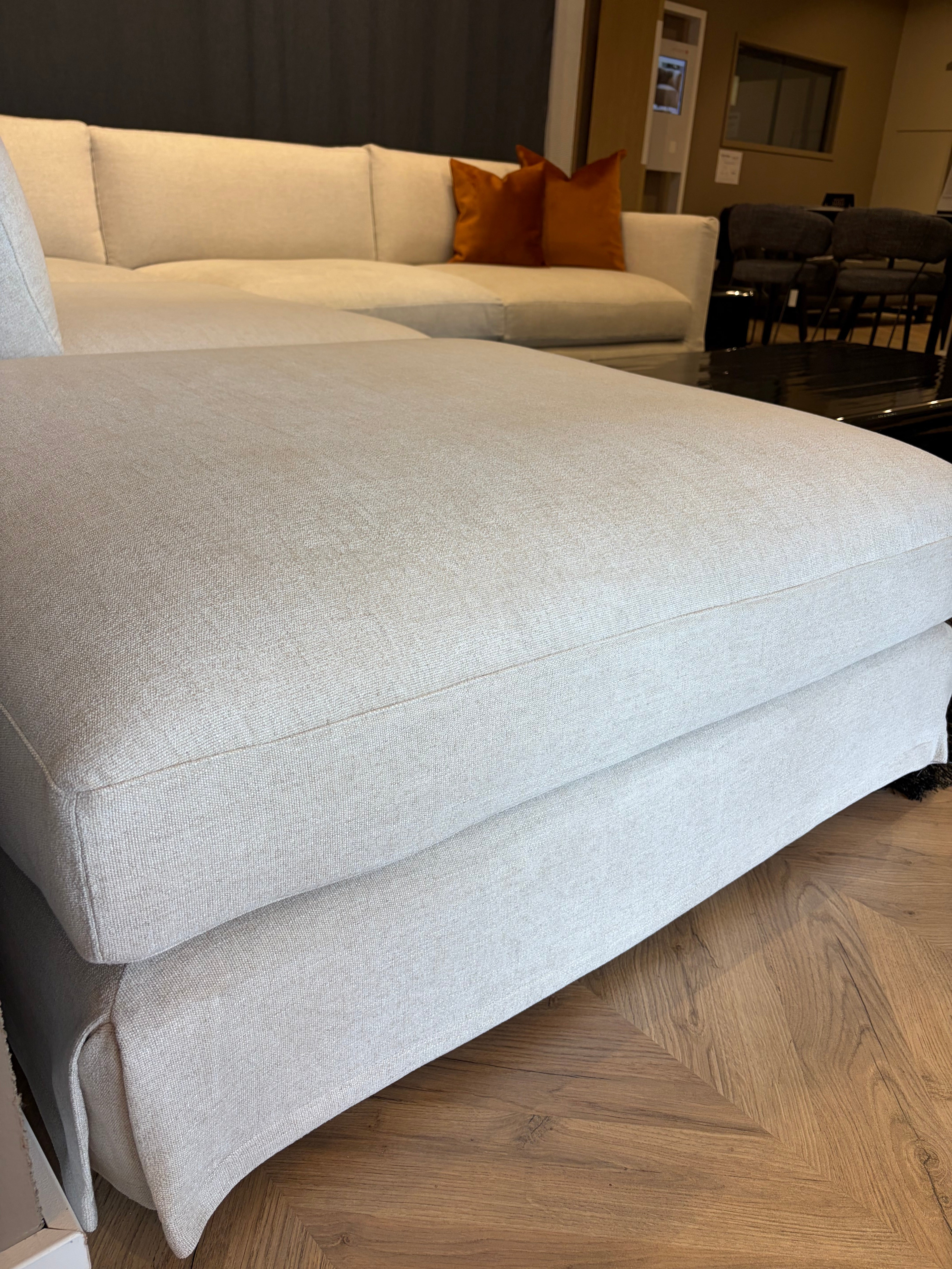 Contempo - Modular corner sofa with pouf (Clearance)